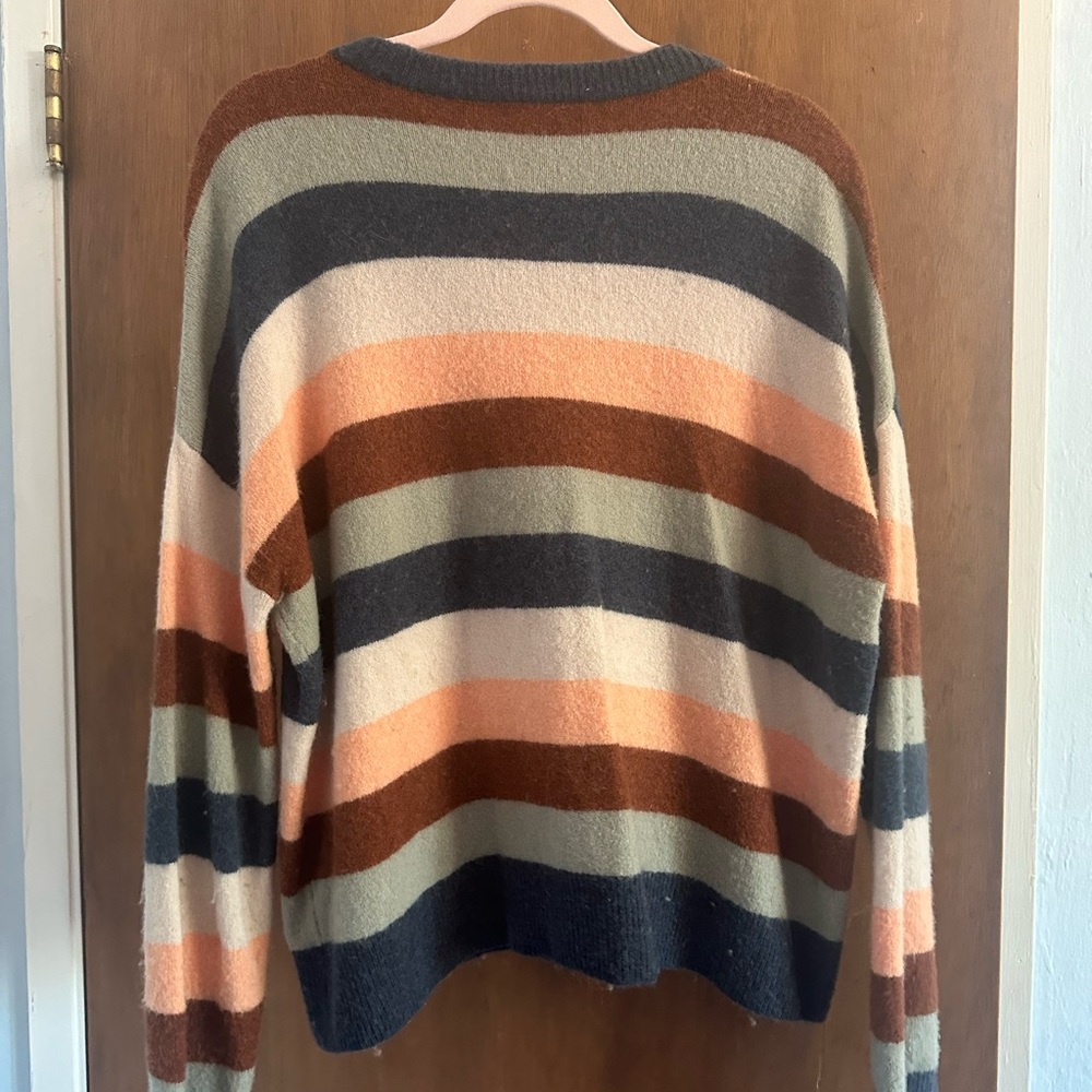 Striped sweater - Picture 6 of 6